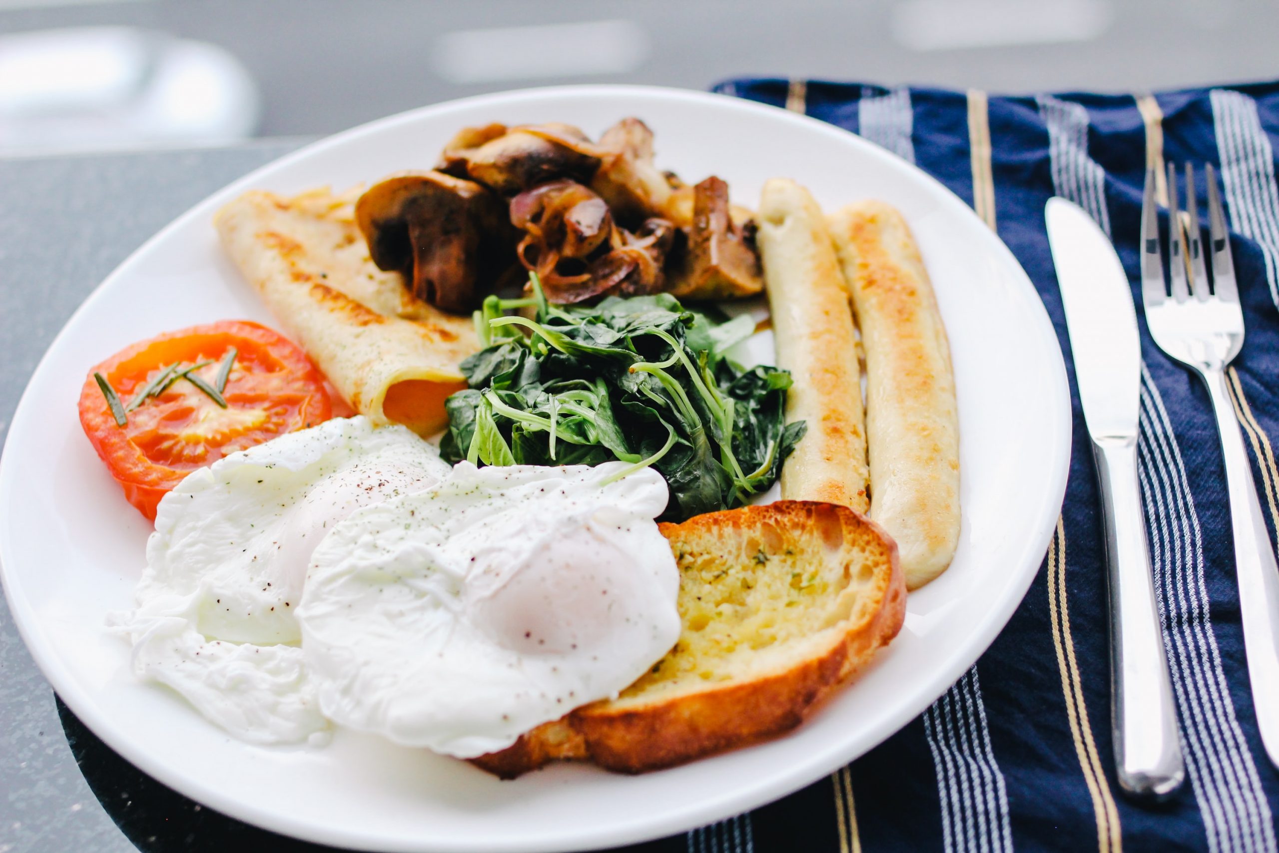 A cooked breakfast featuring healthier options.